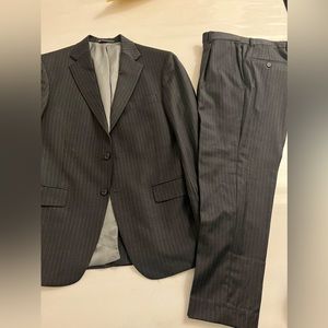 HART SCHAFFNER MARX SUIT
